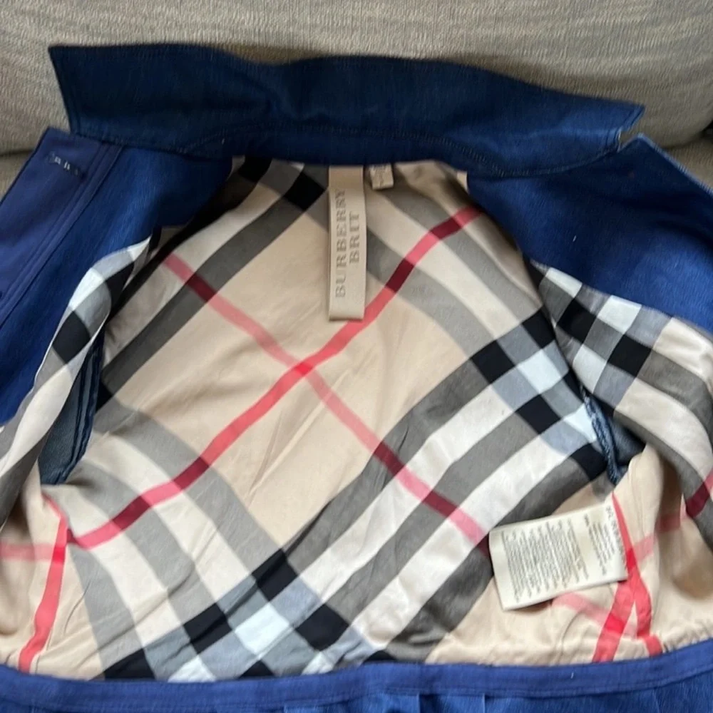 Burberry Jacket - Picture 3 of 8